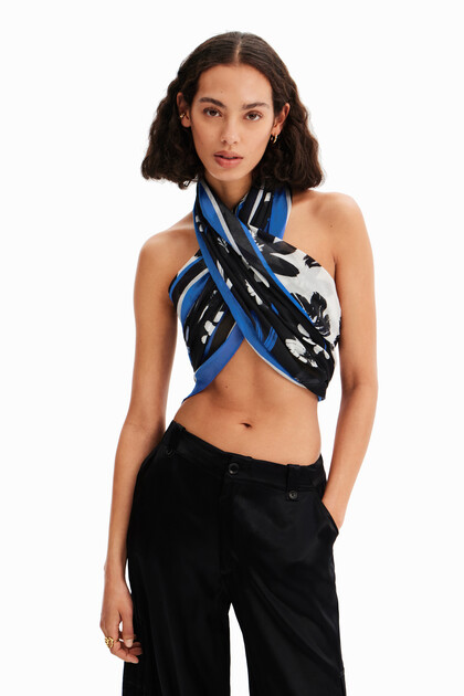 Arty rectangular floral foulard