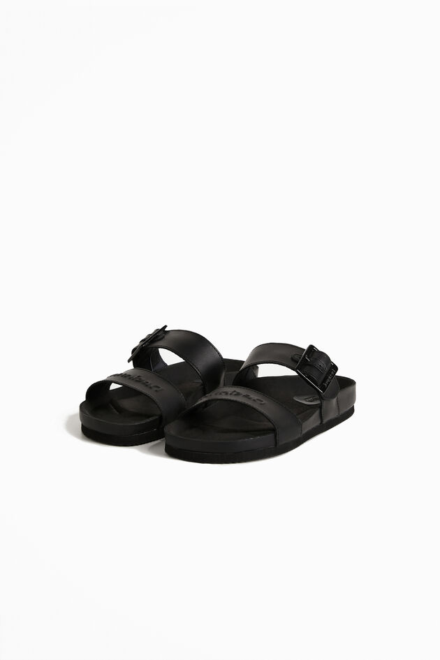 Flat leather strap sandals