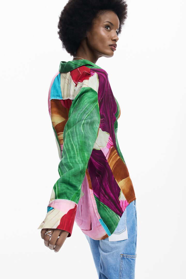 Tailliertes bedrucktes Hemd | Desigual