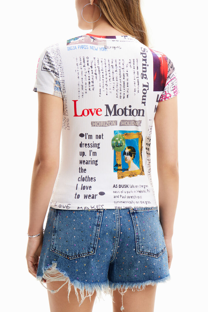 Ribbed newspaper T-shirt | Desigual