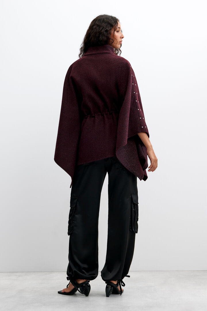 Poncho mit rei&szlig;verschluss und g&uuml;rtel