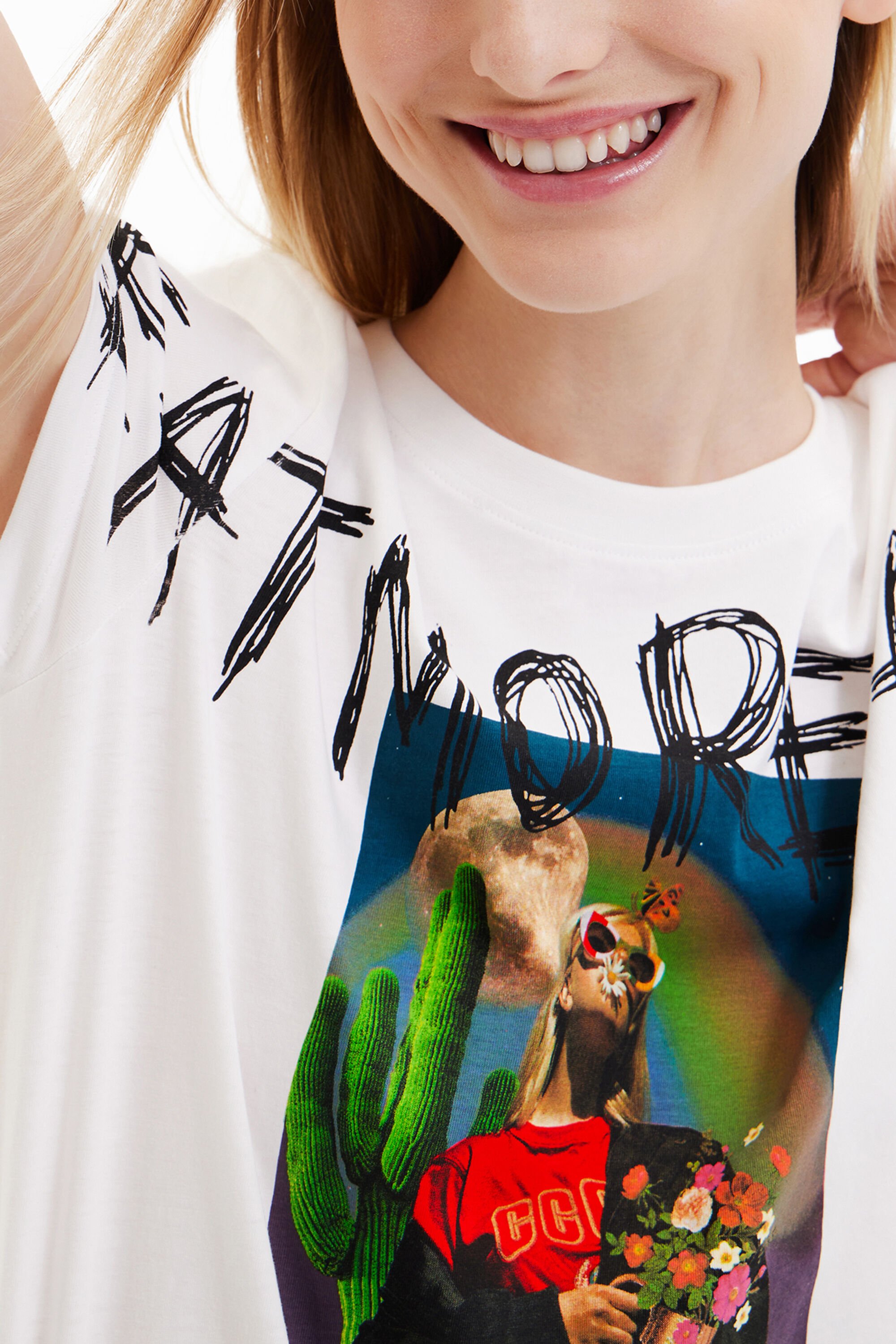 女性が喜ぶ♪ Eat Desigual.com | T-shirt arty Art” More トップス