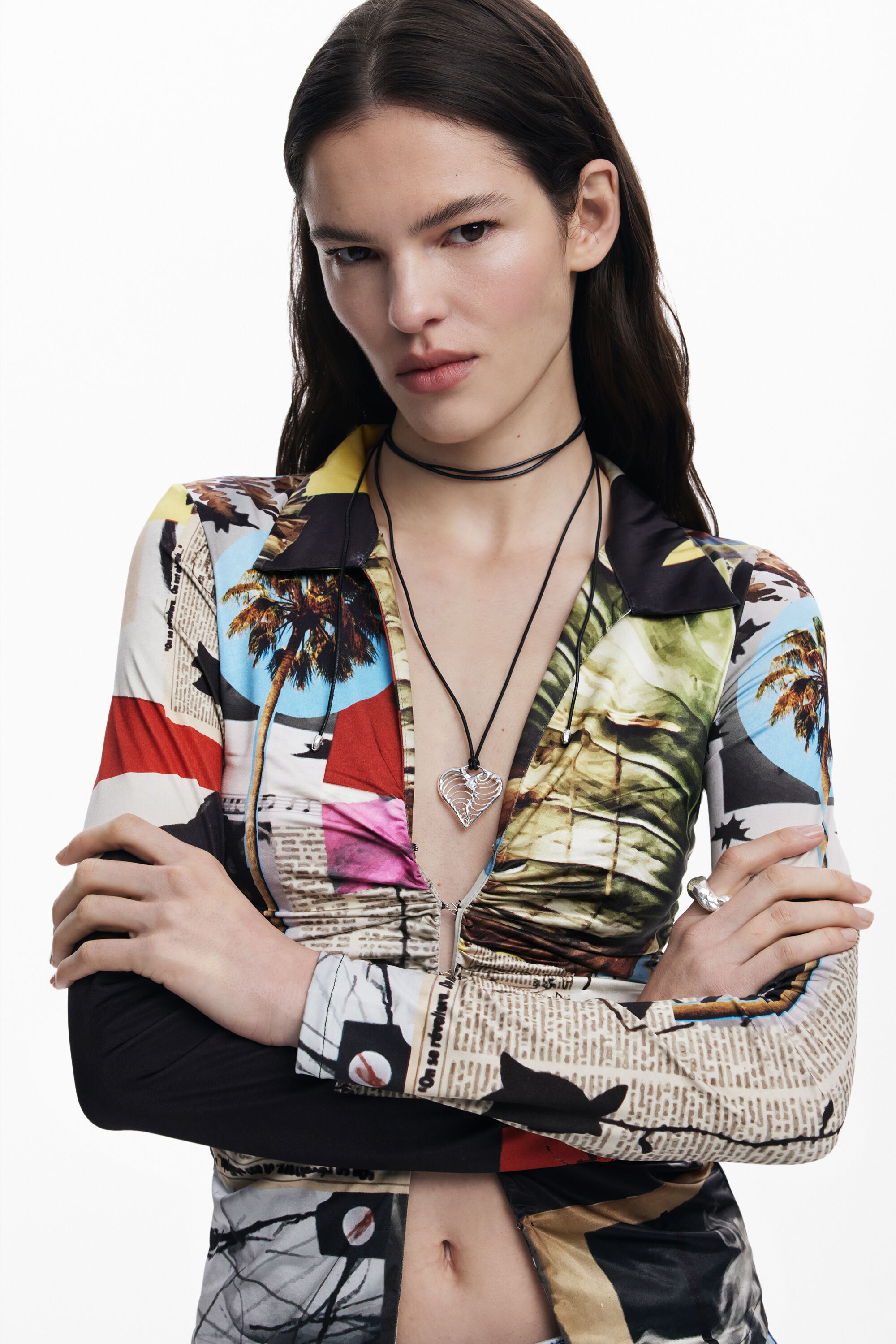 注目の Mr. I 女性用 LacroixによってデザインされたTシャツ Christian トップス