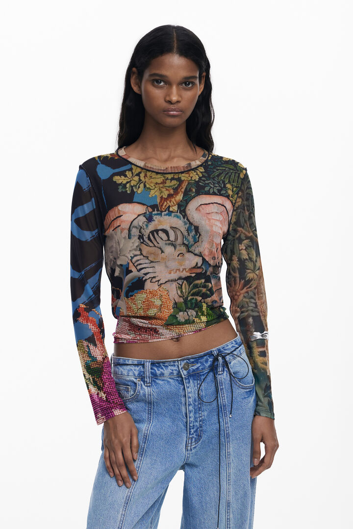 T-shirt designed by Mr. Christian Lacroix | Desigual