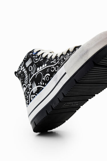 Platform high-top sneakers with illustrations | Desigual