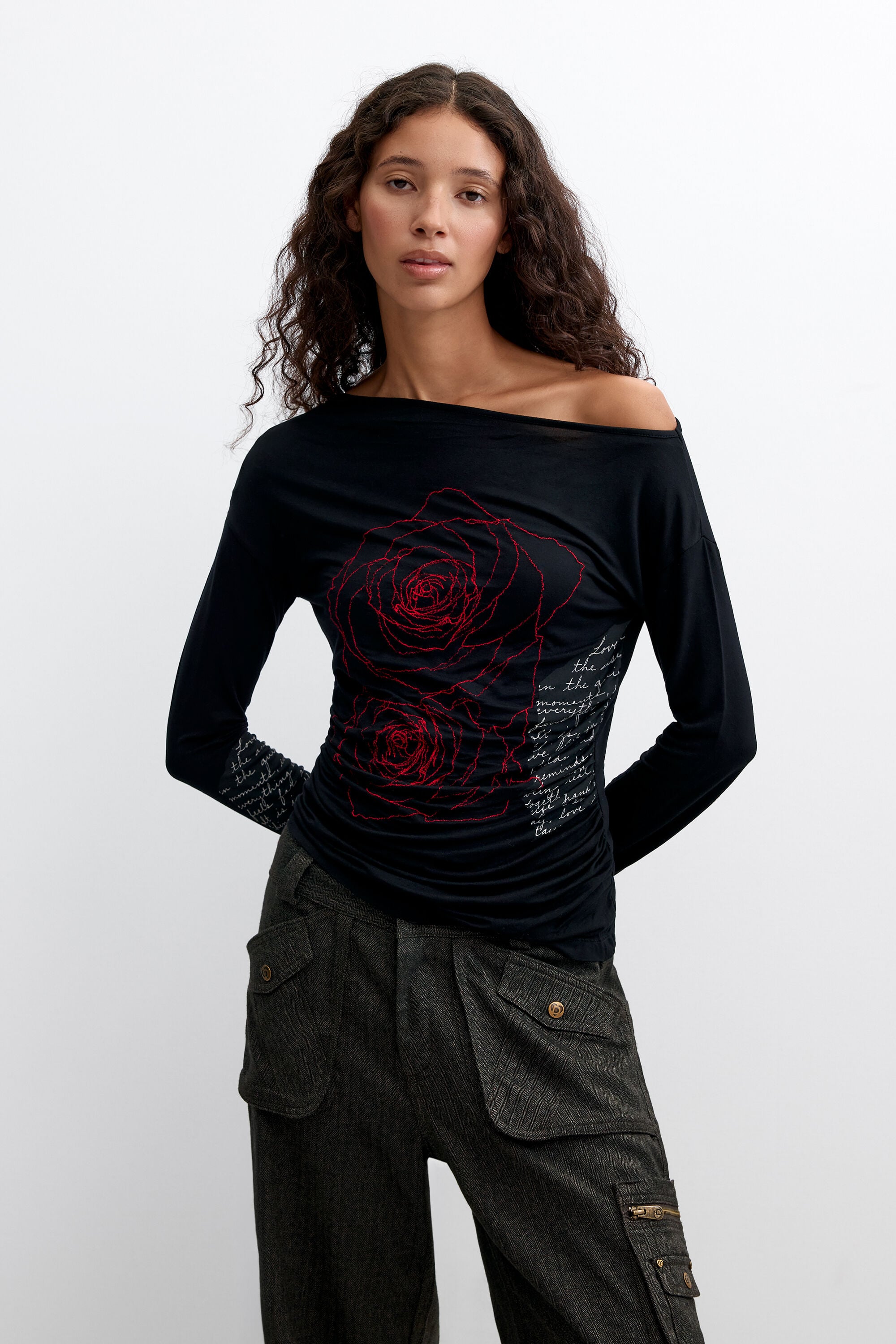 camiseta manga larga abstracta