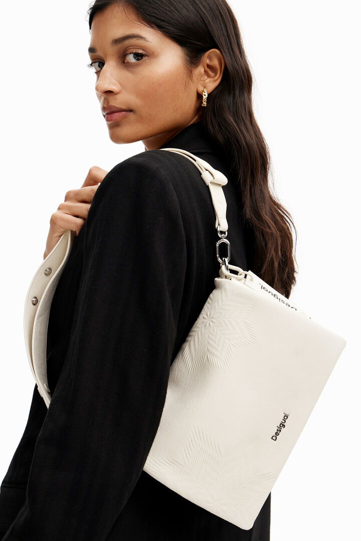 M star crossbody bag | Desigual