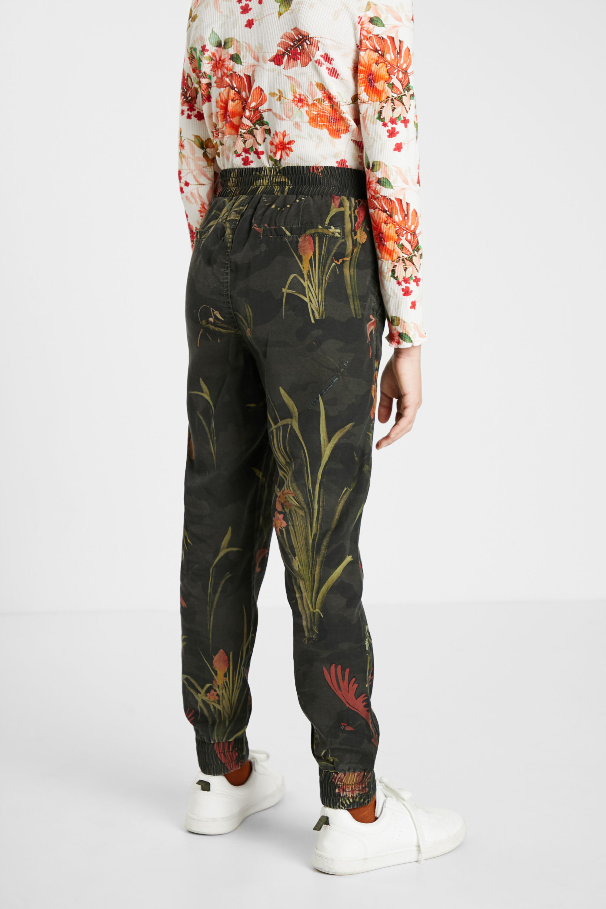 Pantaloni a fiori zara hotsell