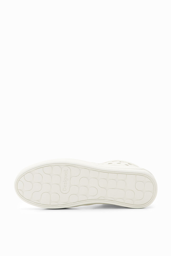 High-top hole sneakers | Desigual