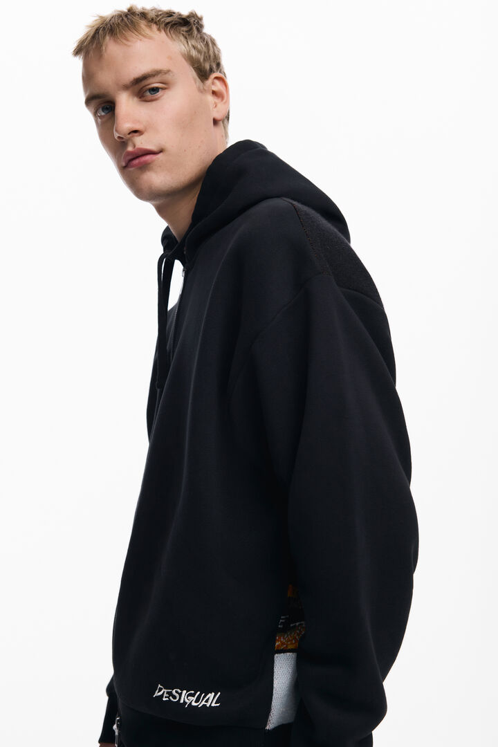 Mickey Mouse™ zip-up sweatshirt | Desigual