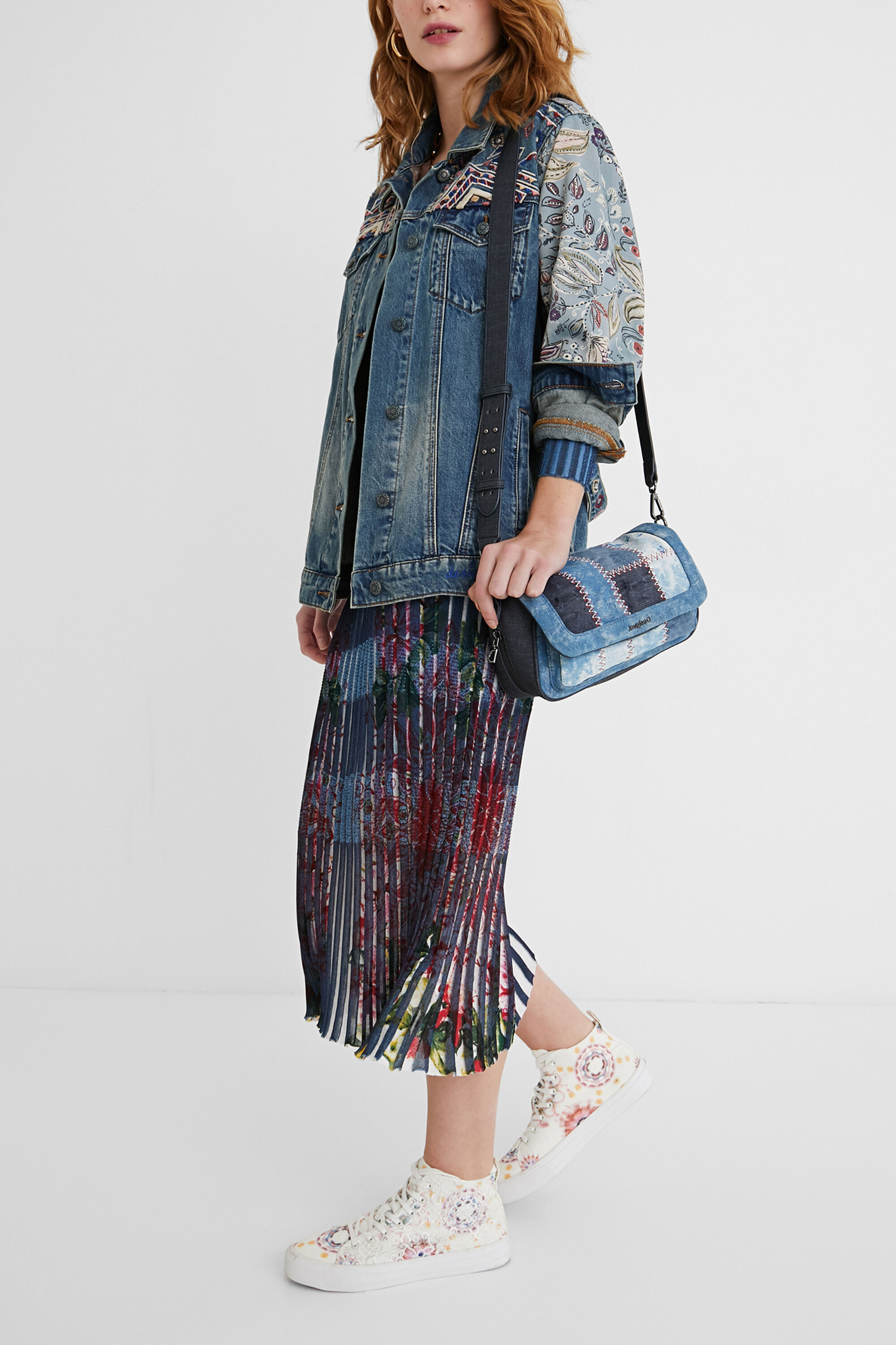 Straight jean jacket belt | Desigual.com