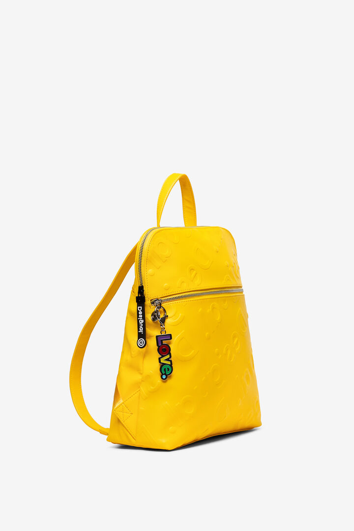 Batoh s reli&eacute;fn&iacute;m logem | Desigual