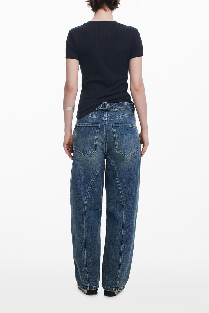 Cherry Perkins collar T-shirt