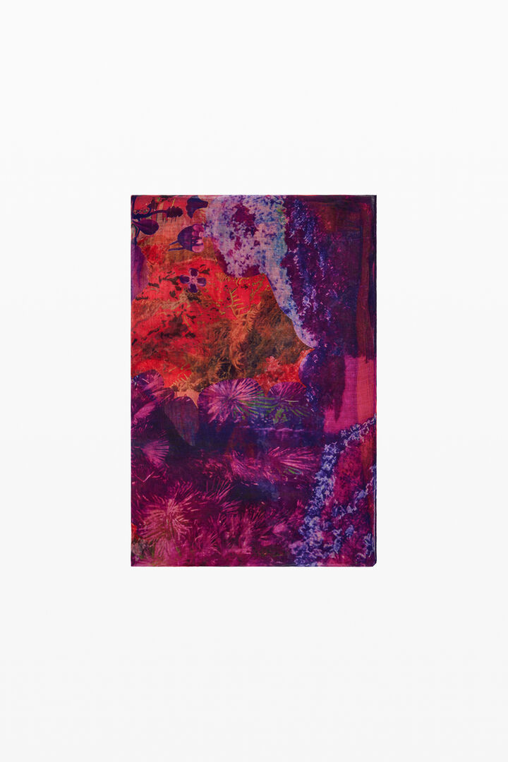 Scarf designed by Mr. Christian Lacroix | Desigual