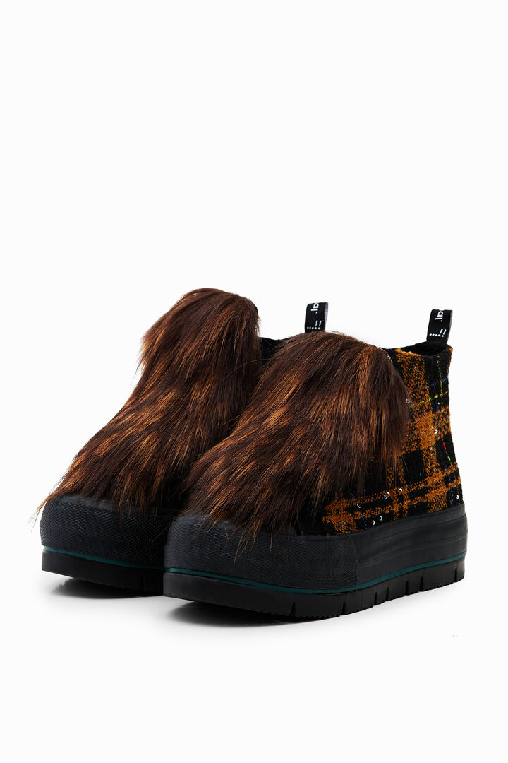 Sneakers altas plataforma pelo | Desigual
