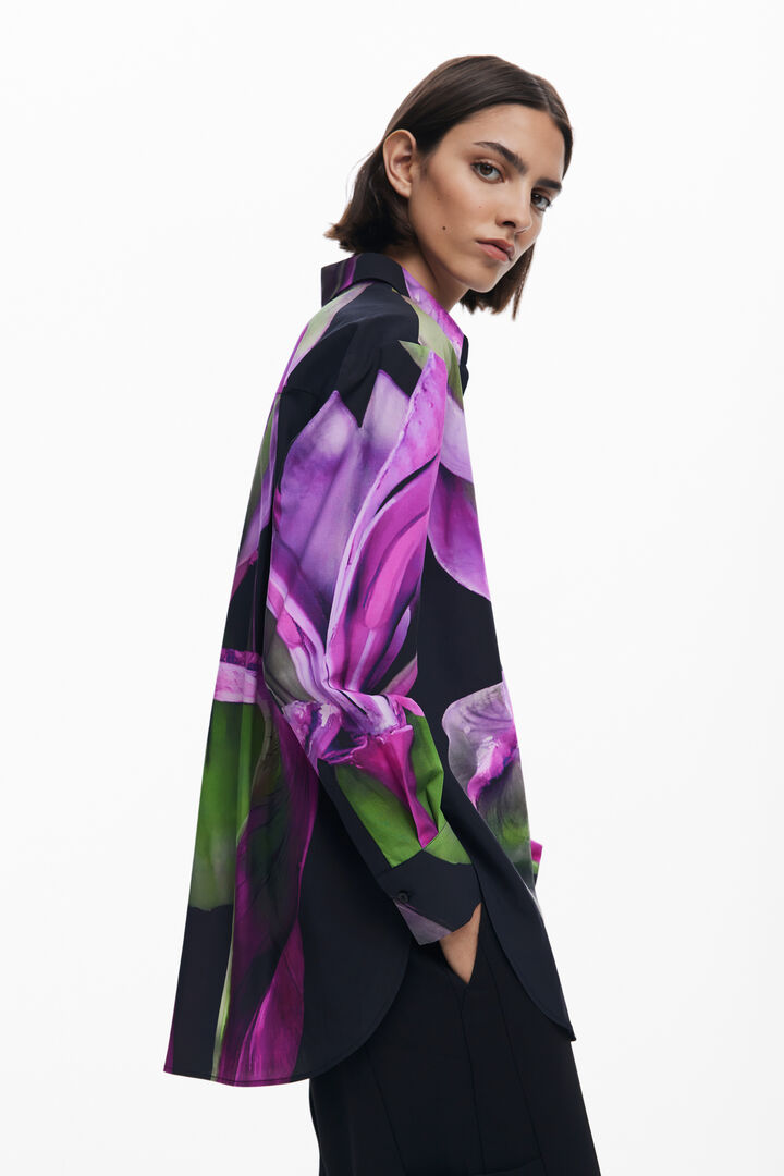 Shirt designed by Mr. Christian Lacroix | Desigual