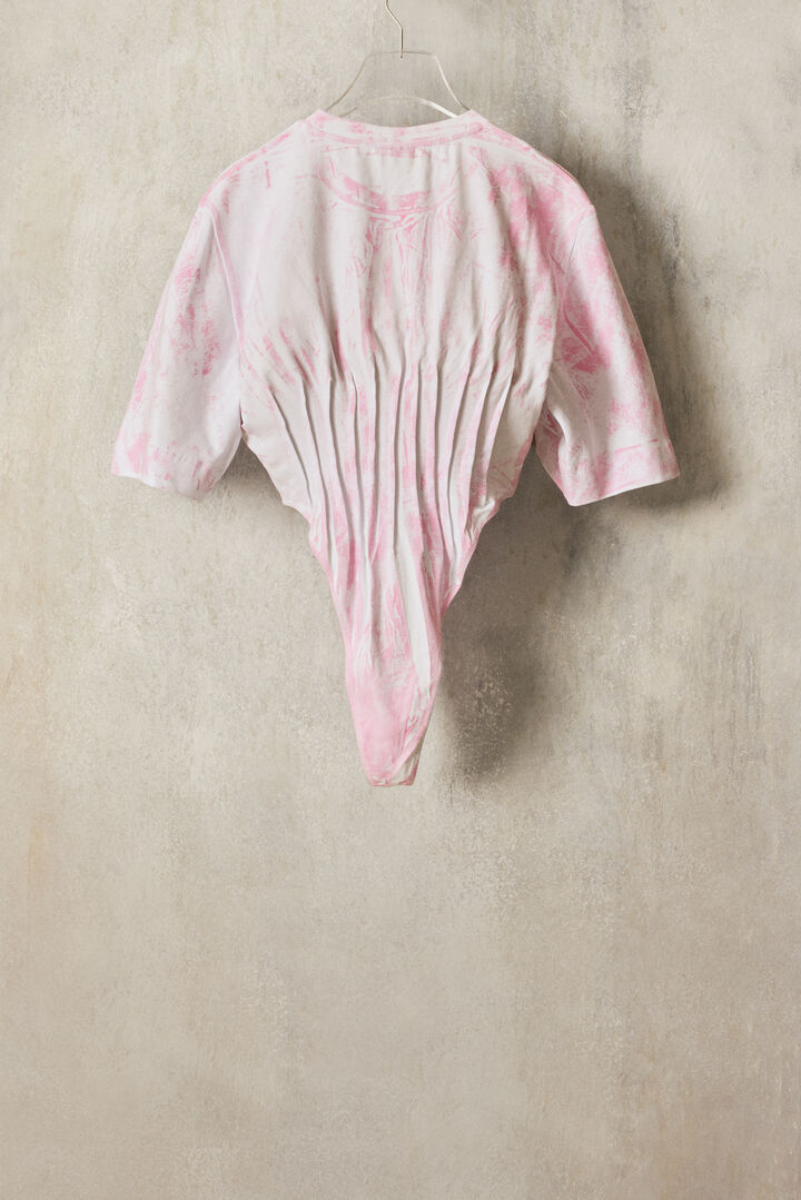 Body tie-dye studio | Desigual