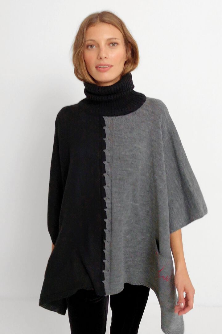 High neck bicolour poncho | Desigual