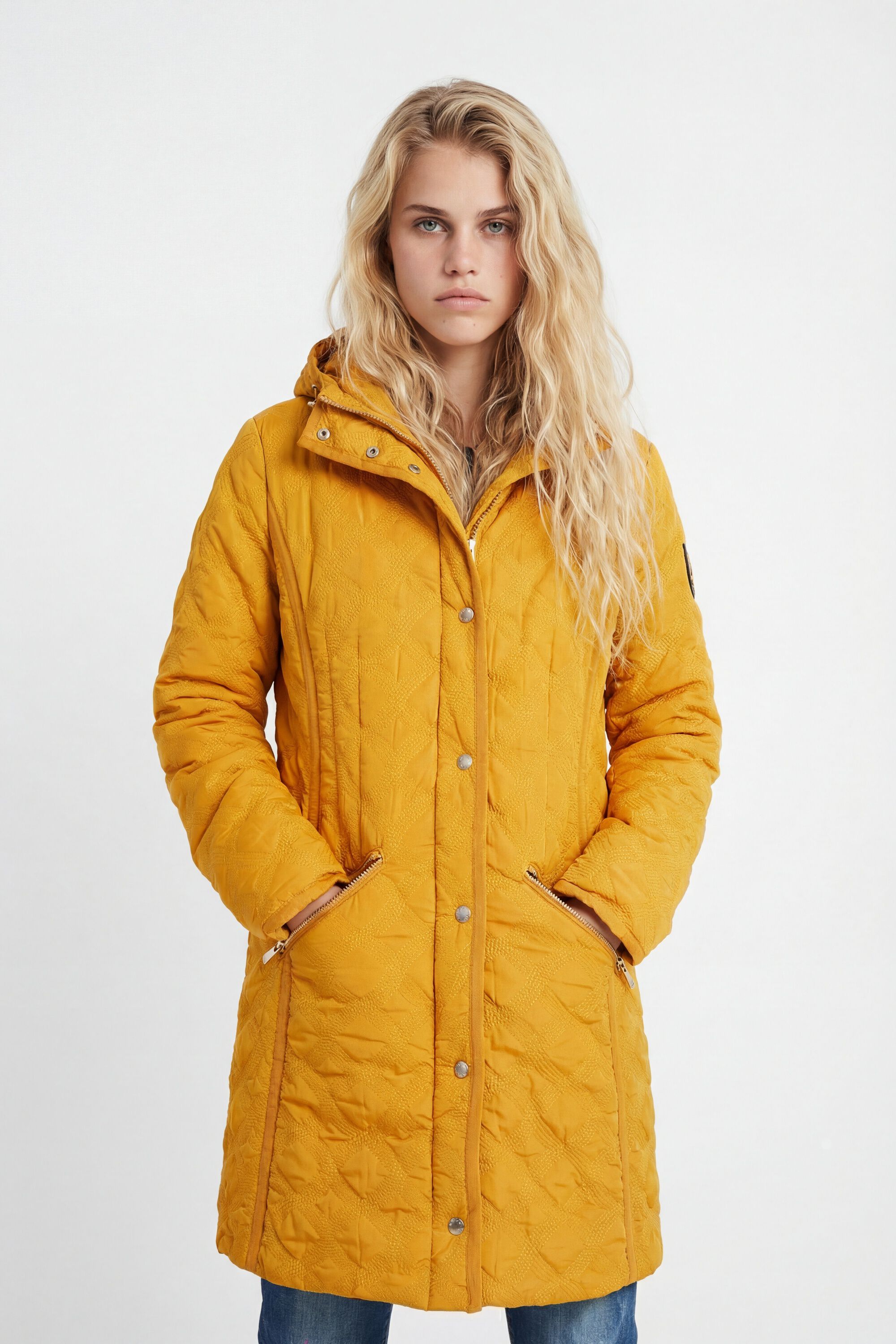 Abrigo acolchado capucha - YELLOW - 46