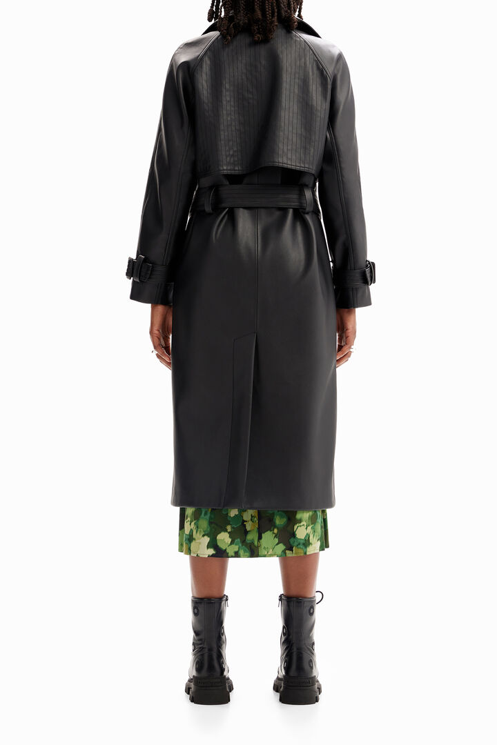 Gabardina efecto piel cinturón | Desigual