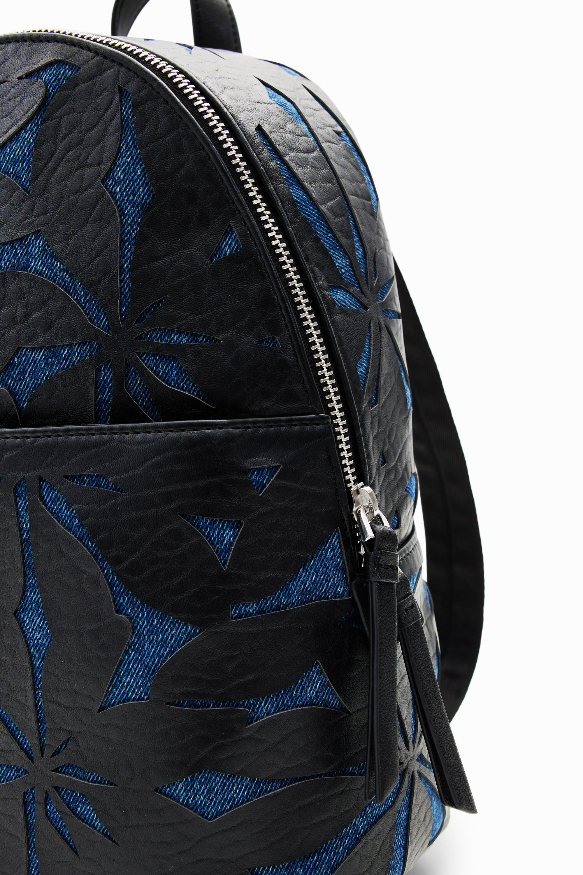 Women s Small die cut flower backpack I Desigual