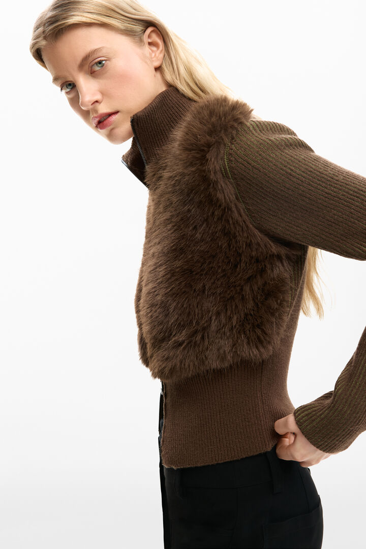KNIT SWEATER WITH FUR | Desigual