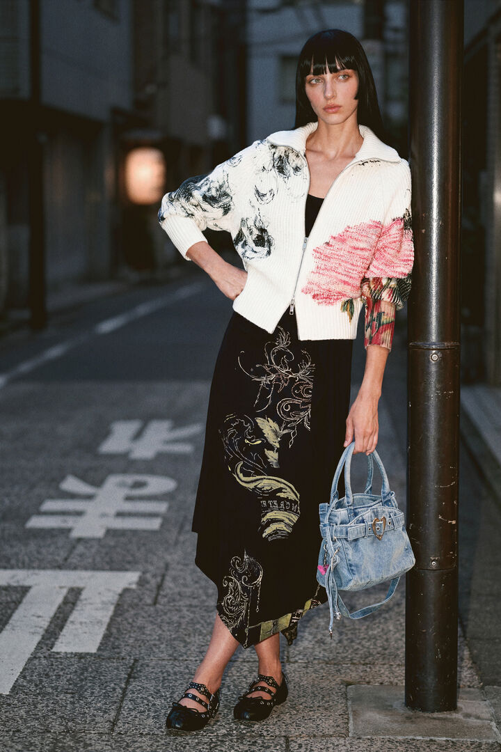 Veste en maille &agrave; motif floral