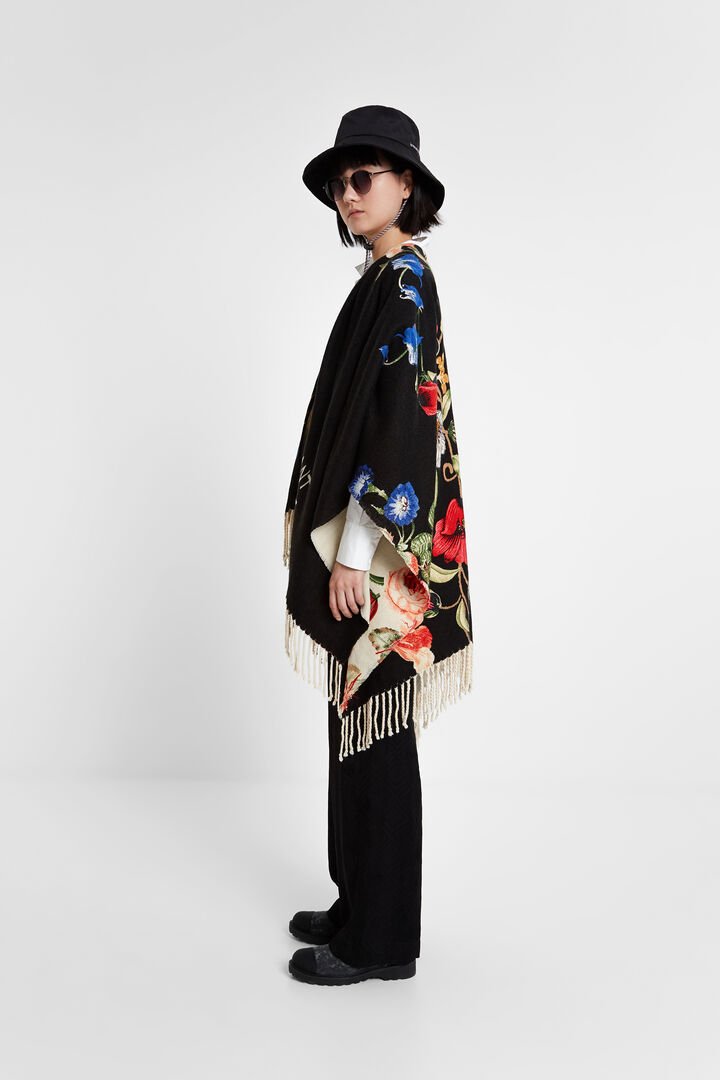 Reversible crossed poncho | Desigual