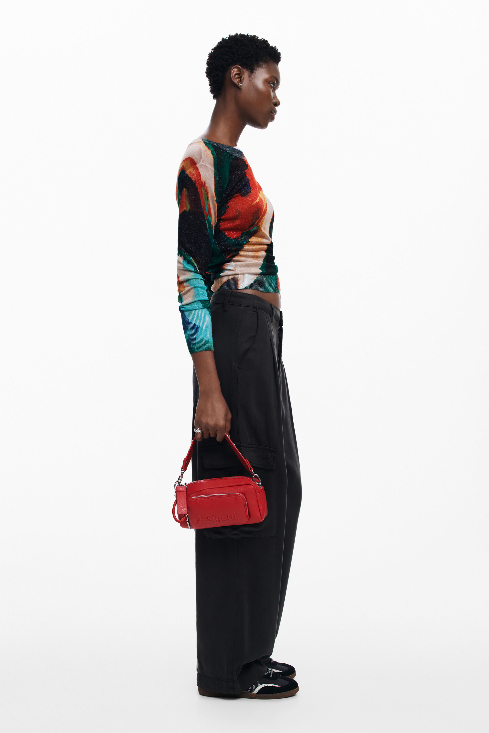ぼかしのある薄手のArtyニットセーター 女性用 I Desigual.com