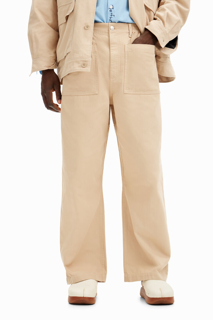 Dlh&eacute; nohavice s vreckami | Desigual