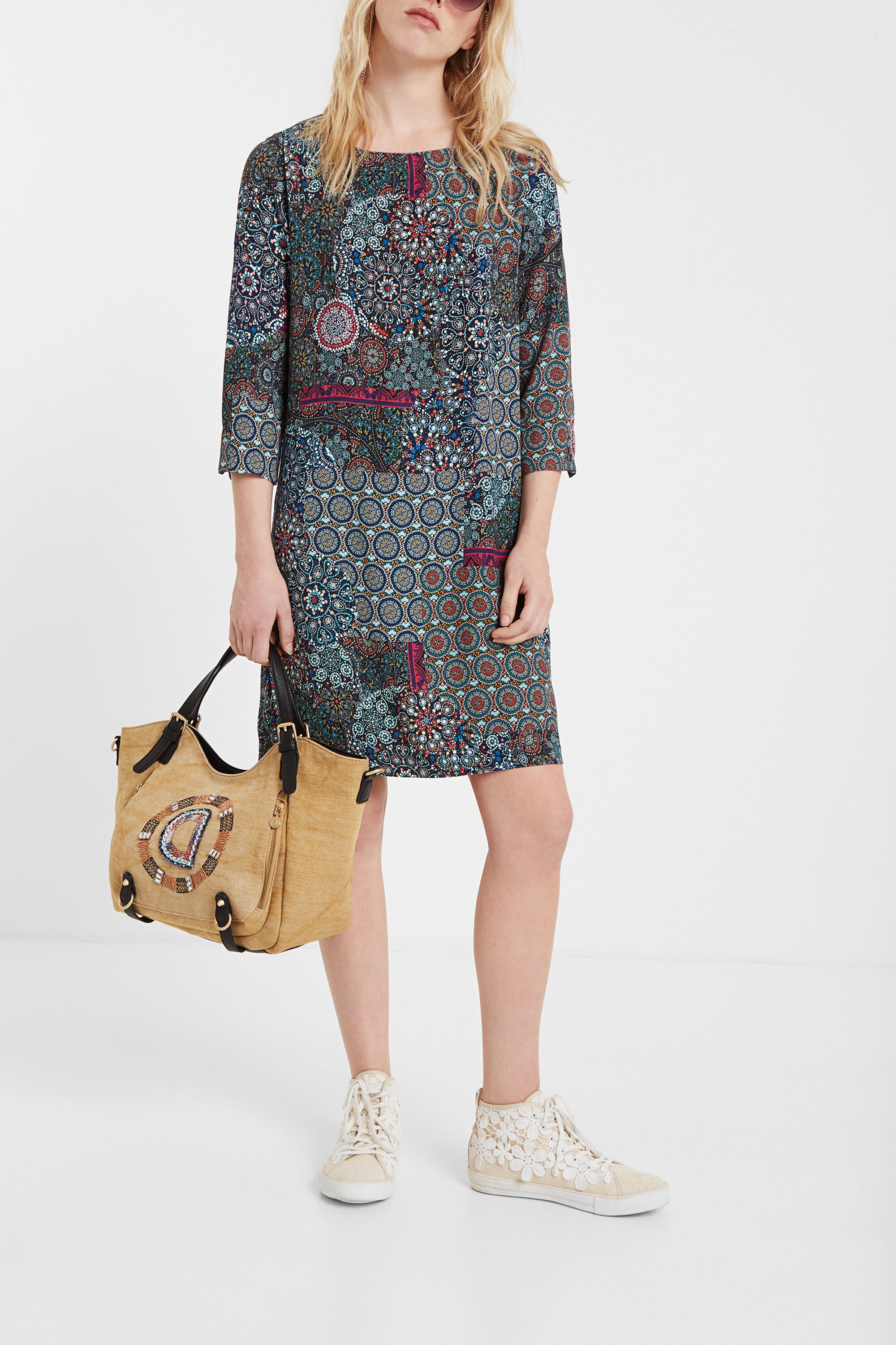 Vestido curto boho mandalas