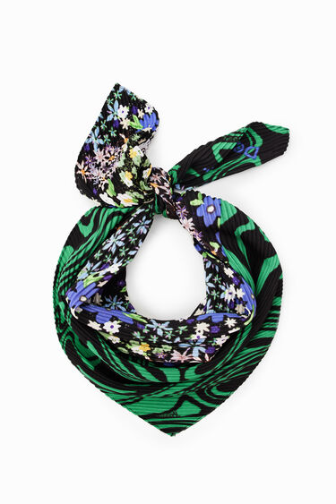 Pleated square scarf | Desigual