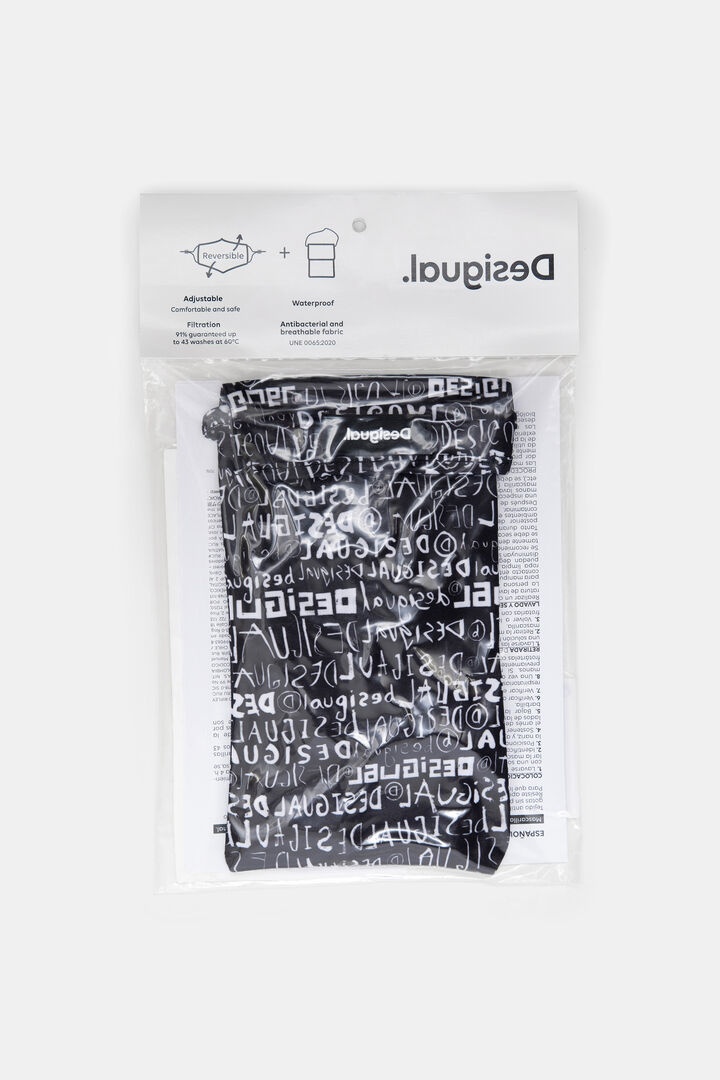 Mascarilla reversible lettering + funda | Desigual