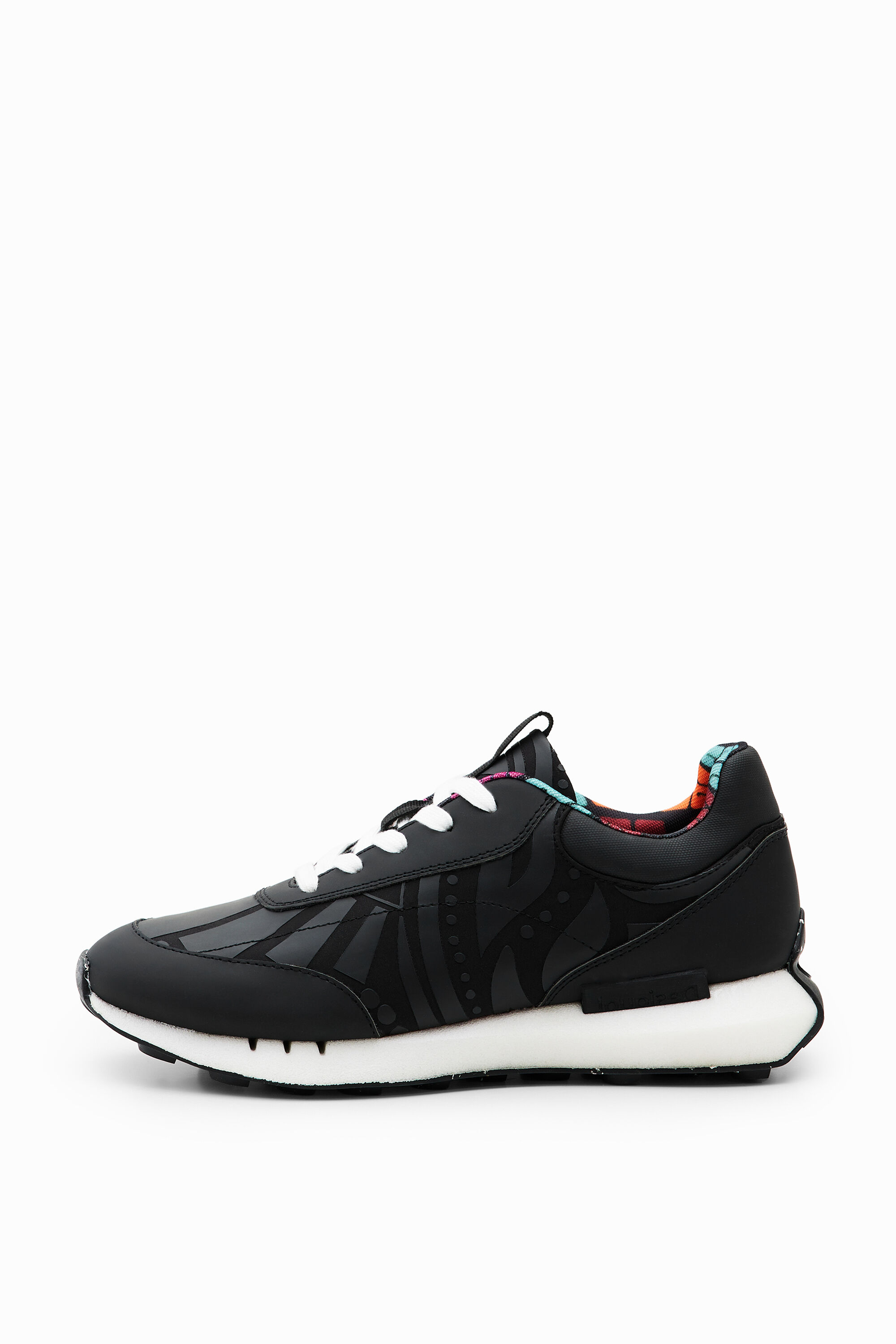 Running sneakers with rubberised details - BLACK - 41
