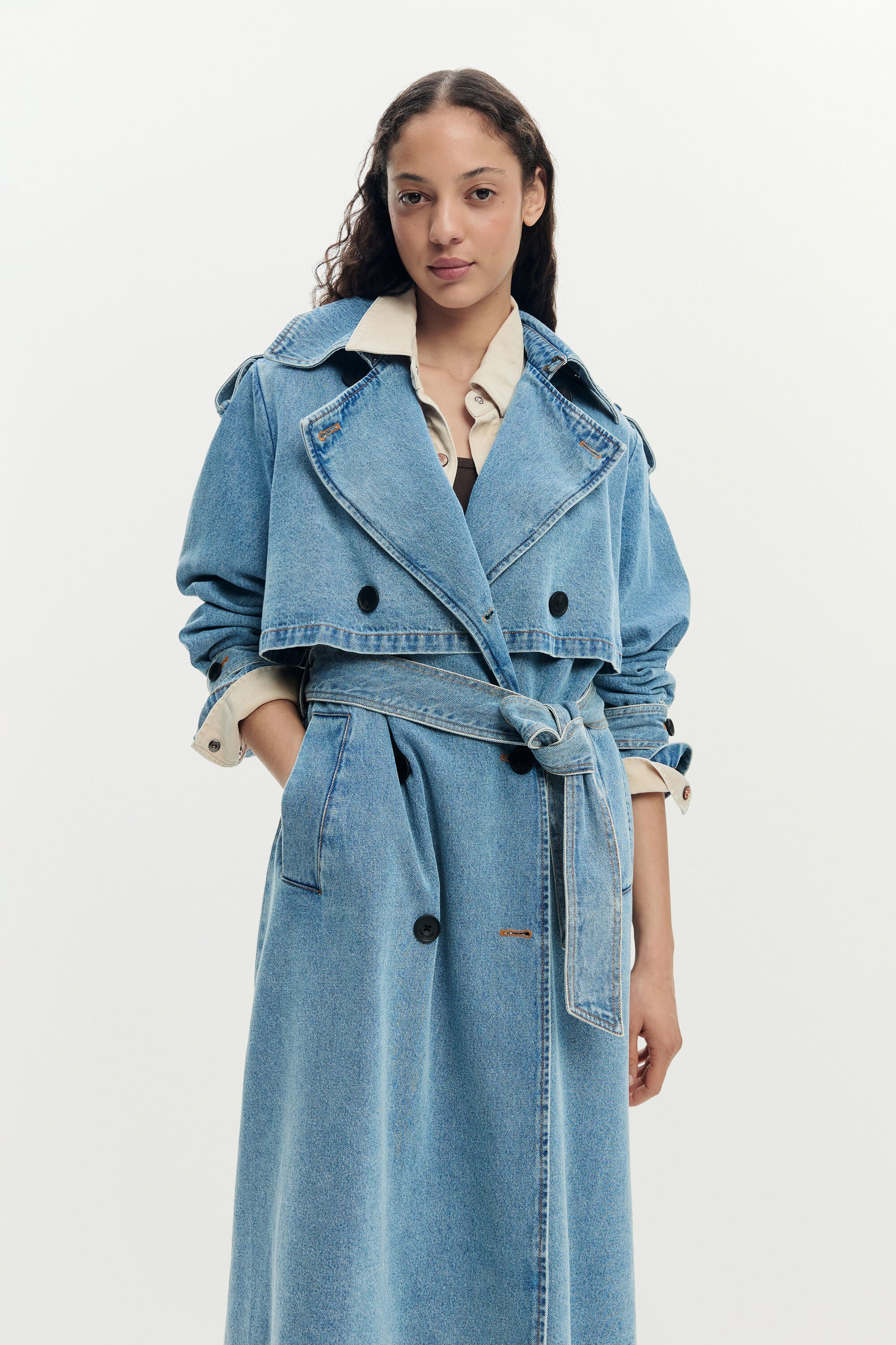 デニムトレンチコートベルト 女性用 I Desigual.com