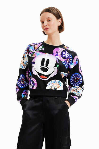 Short Disney's Mickey Mouse sweatshirt