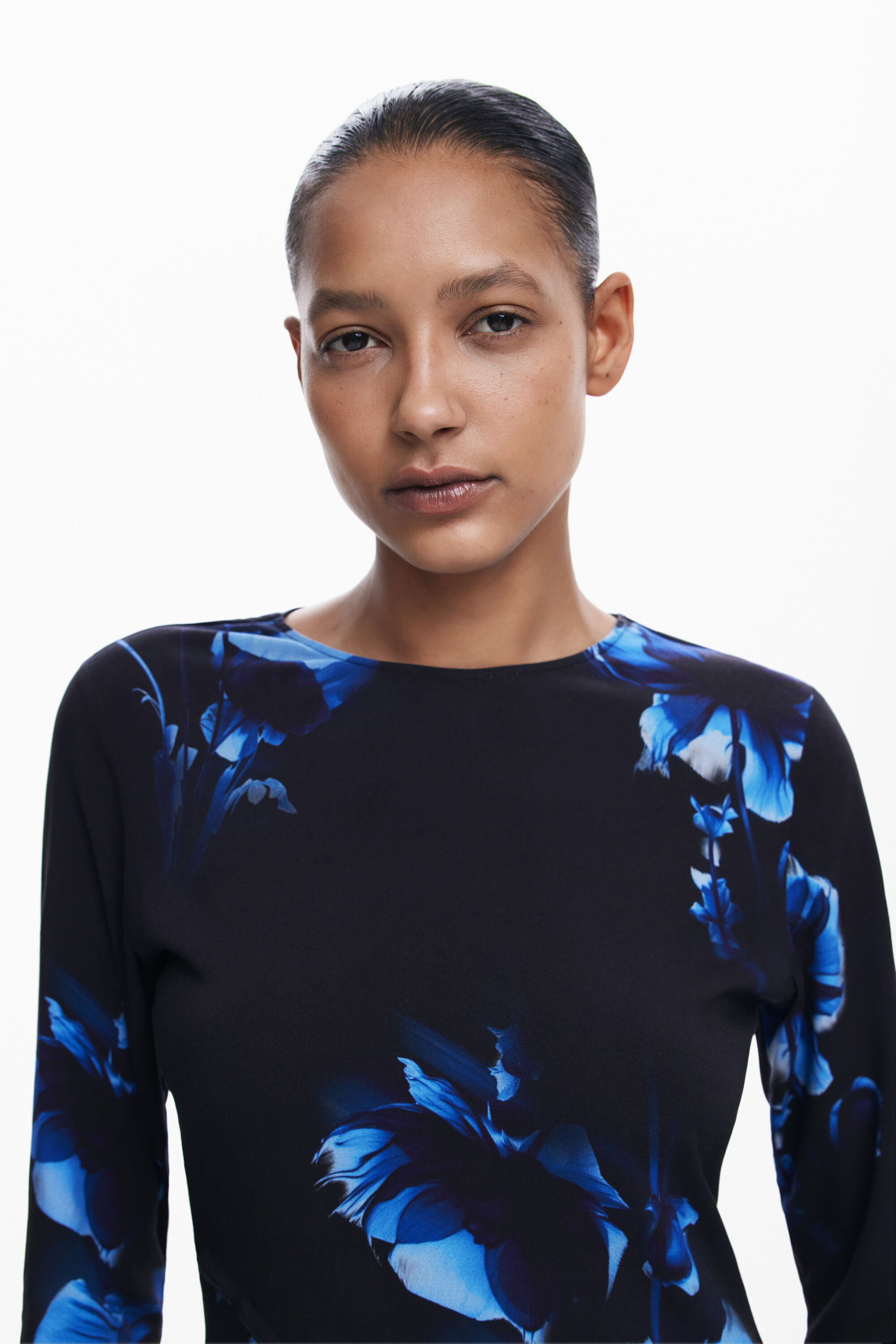 Asymmetrical clothing club desigual clearance