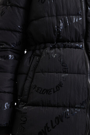 Padded long coat with text | Desigual
