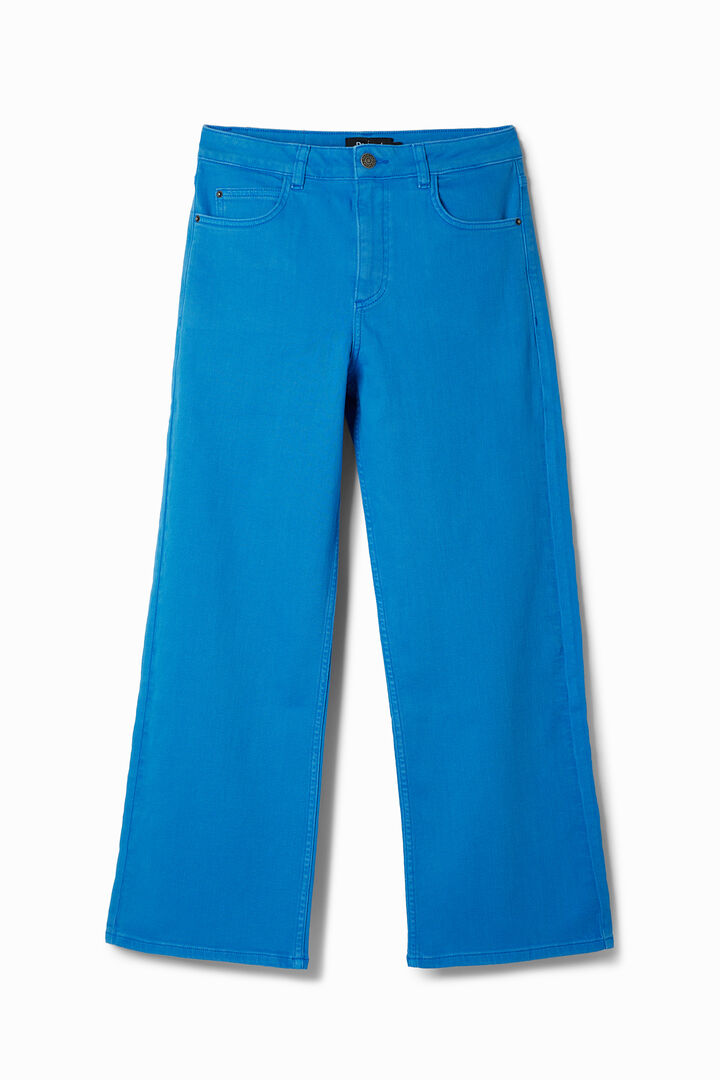 Plain cropped denim pants.