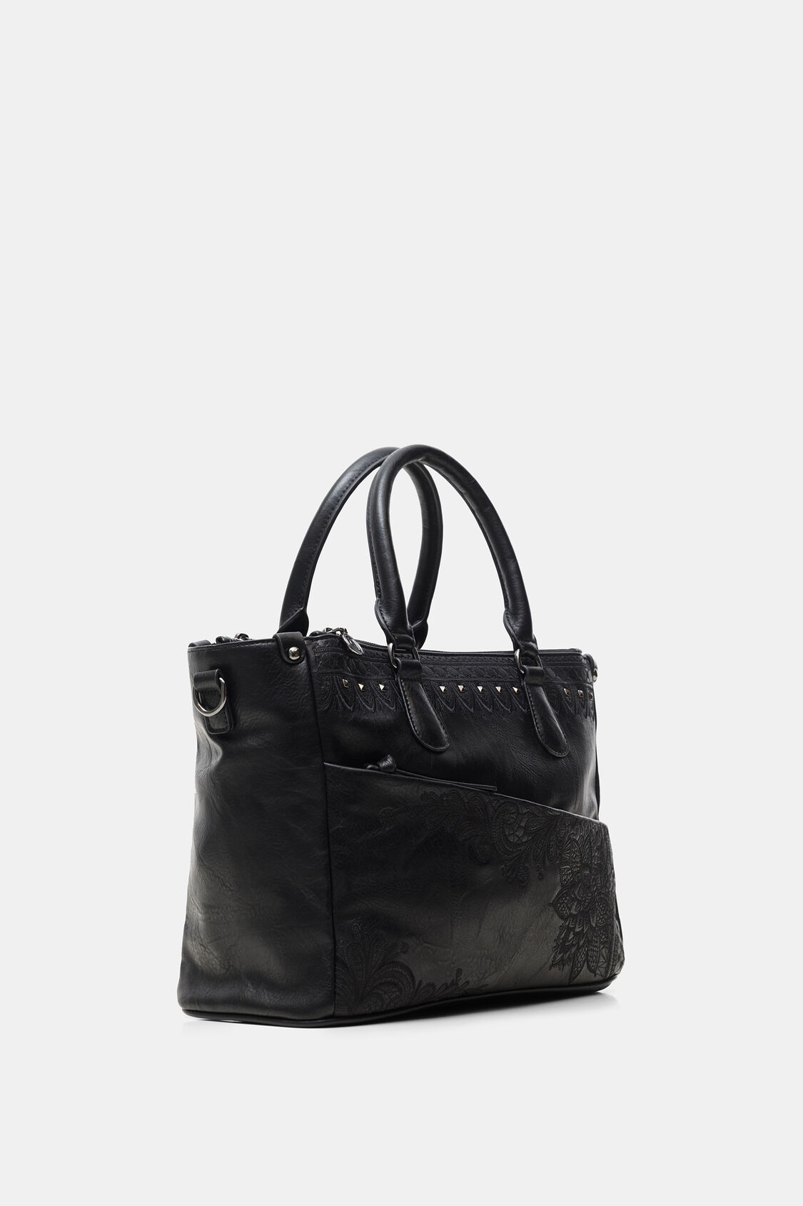 embroideries studs bag