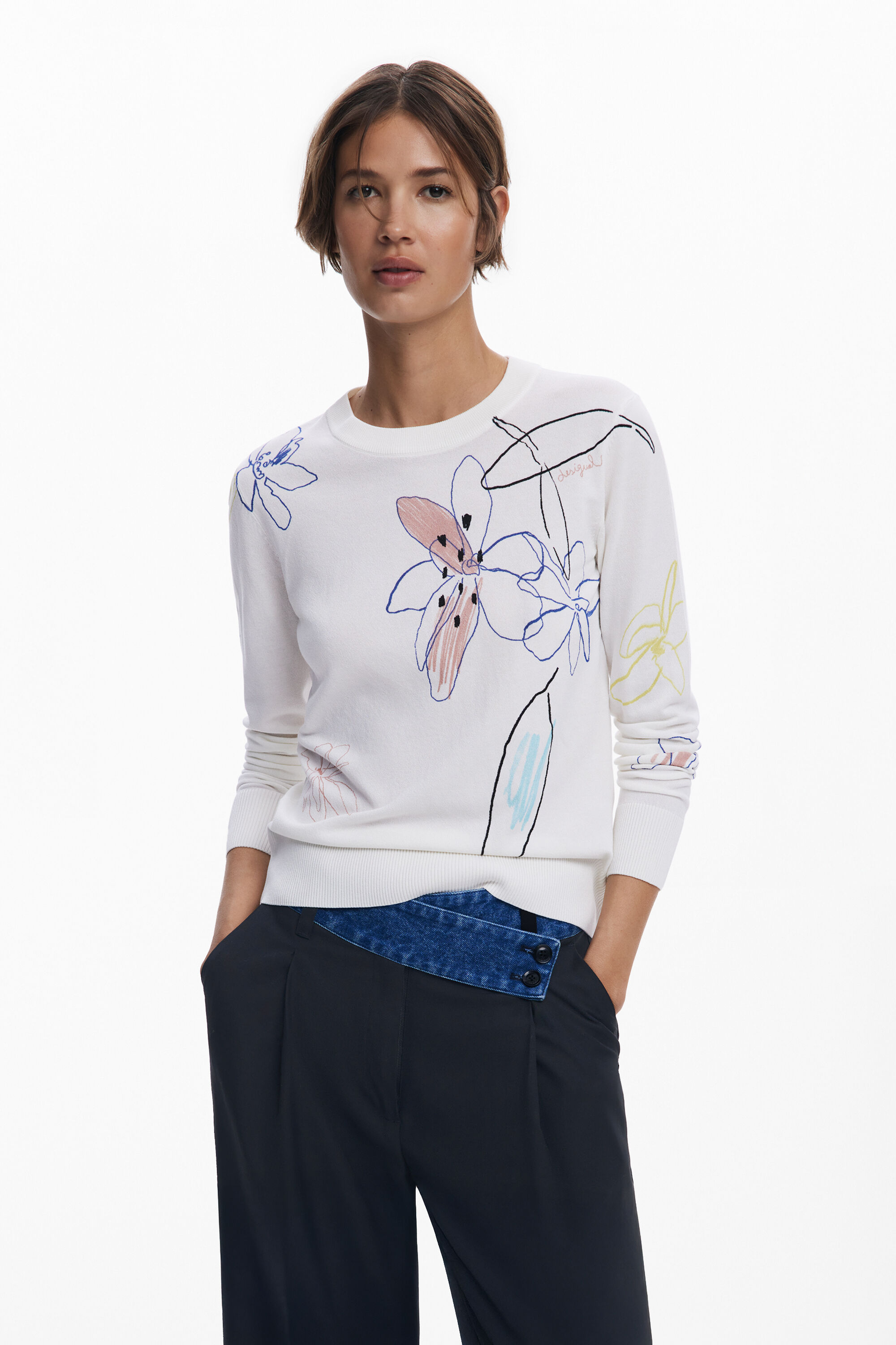 Feiner Pullover mit Blumenmustern