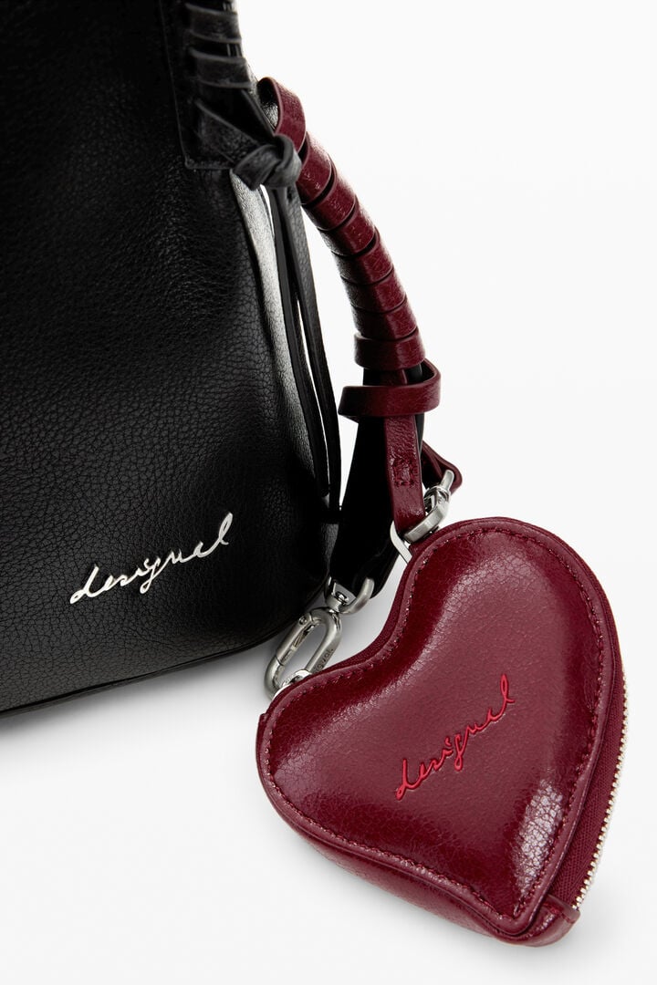 Mochila mediana charm corazón | Desigual