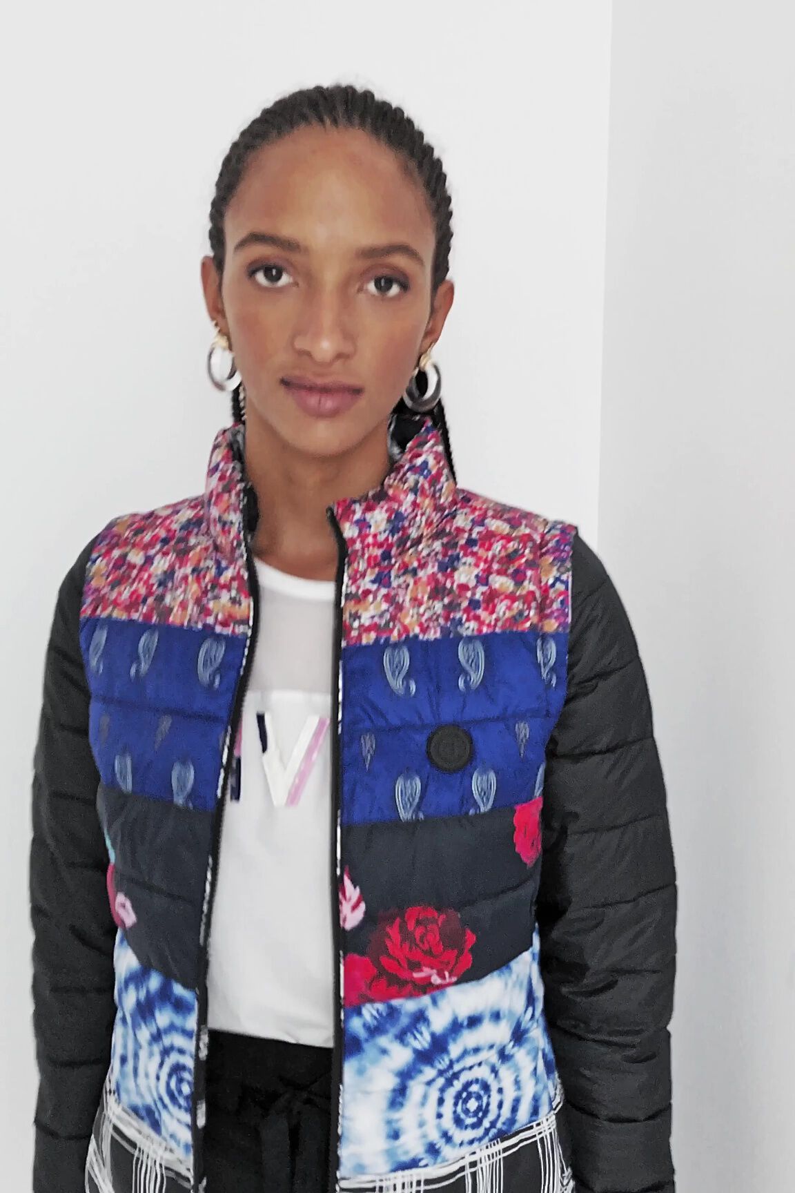 Patch prints eco padded jacket Desigual