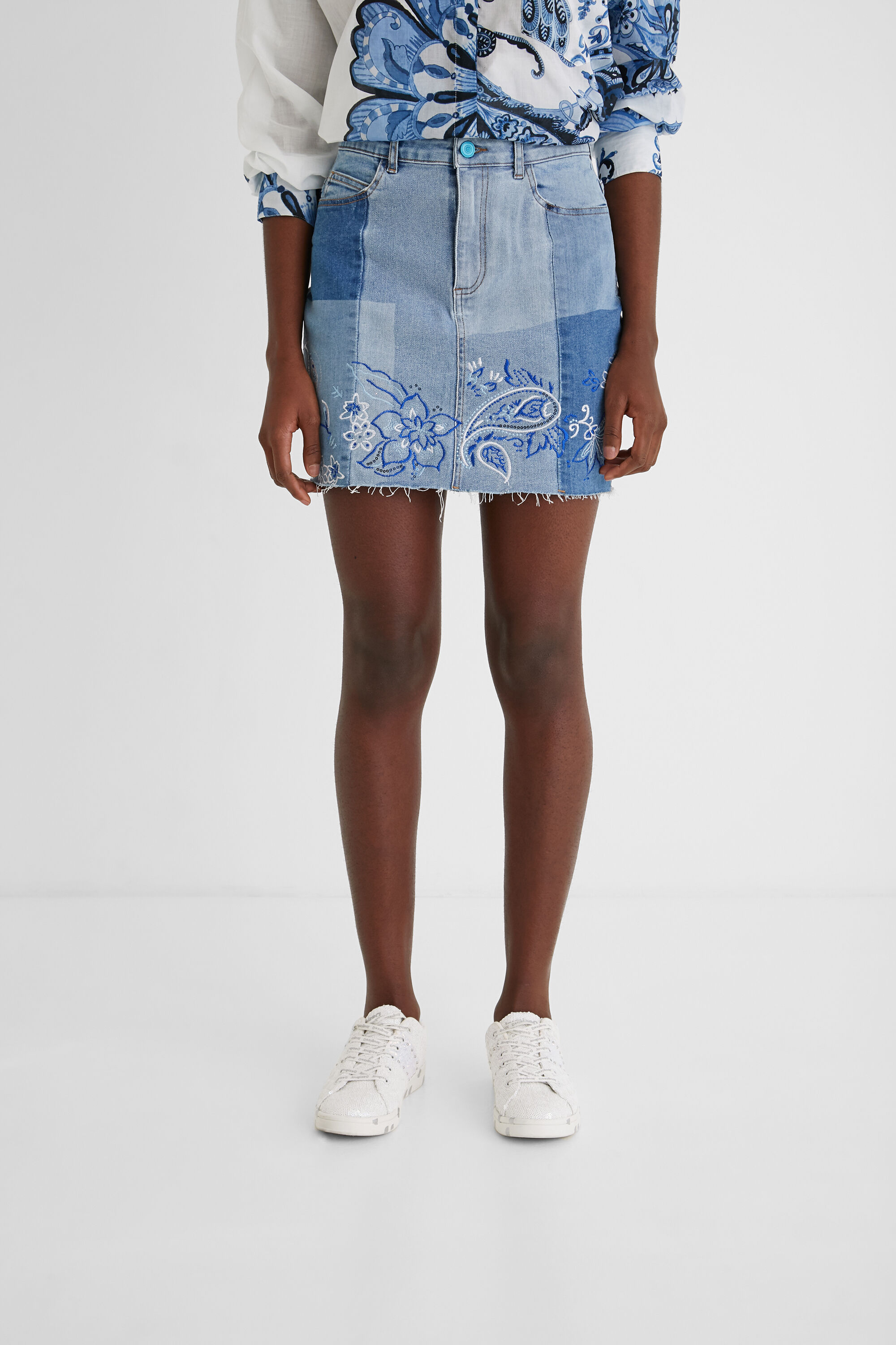 Jupe courte desigual on sale