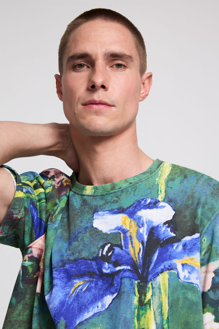 Camiseta floral