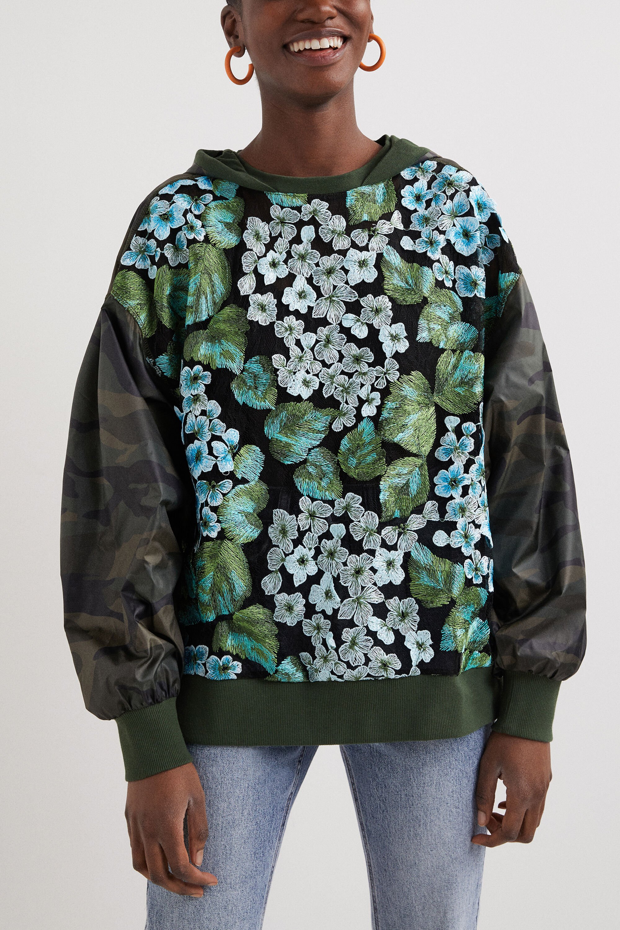 Oversized flower sweatshirt | Desigual.com