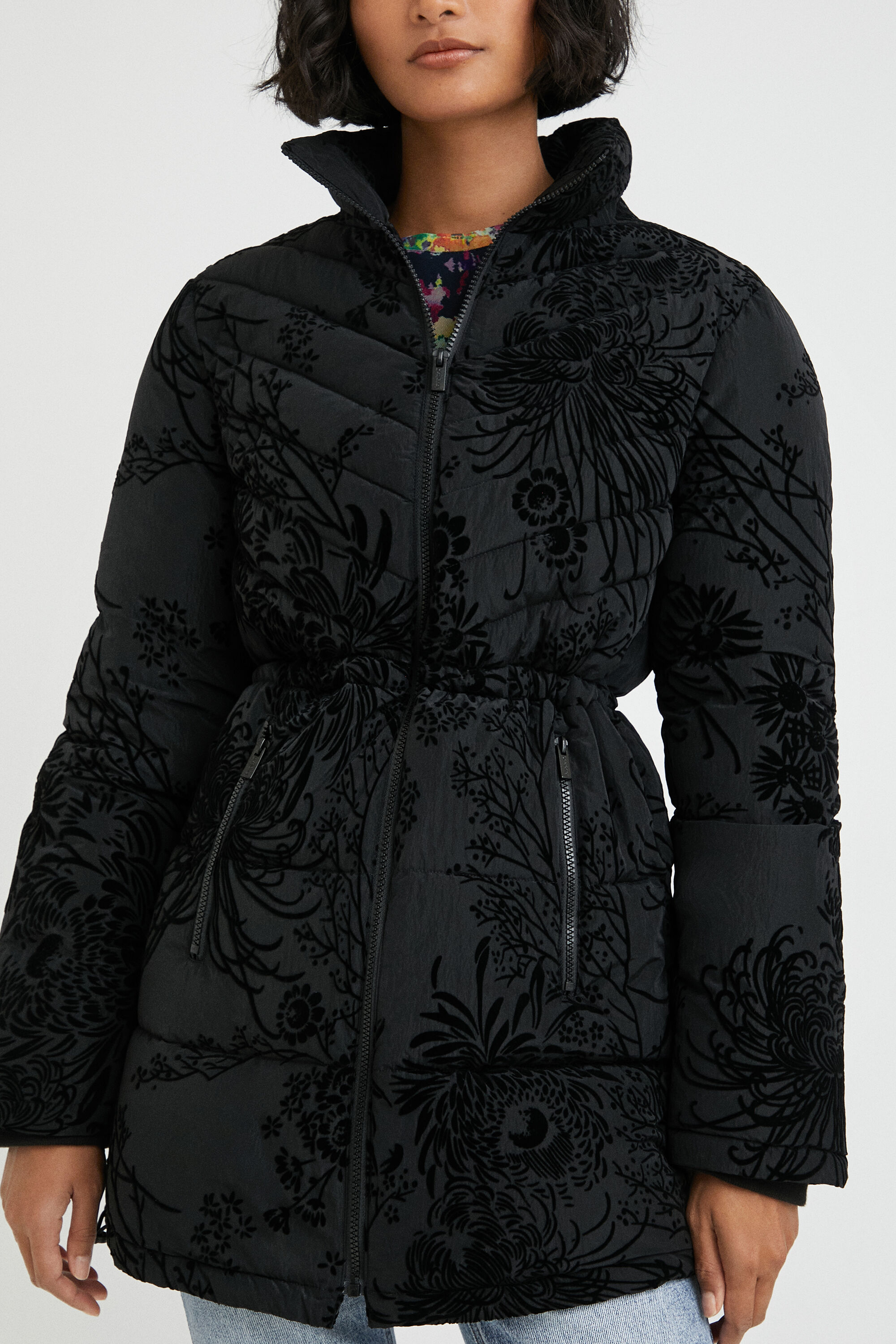 Slim padded jacket hood Desigual