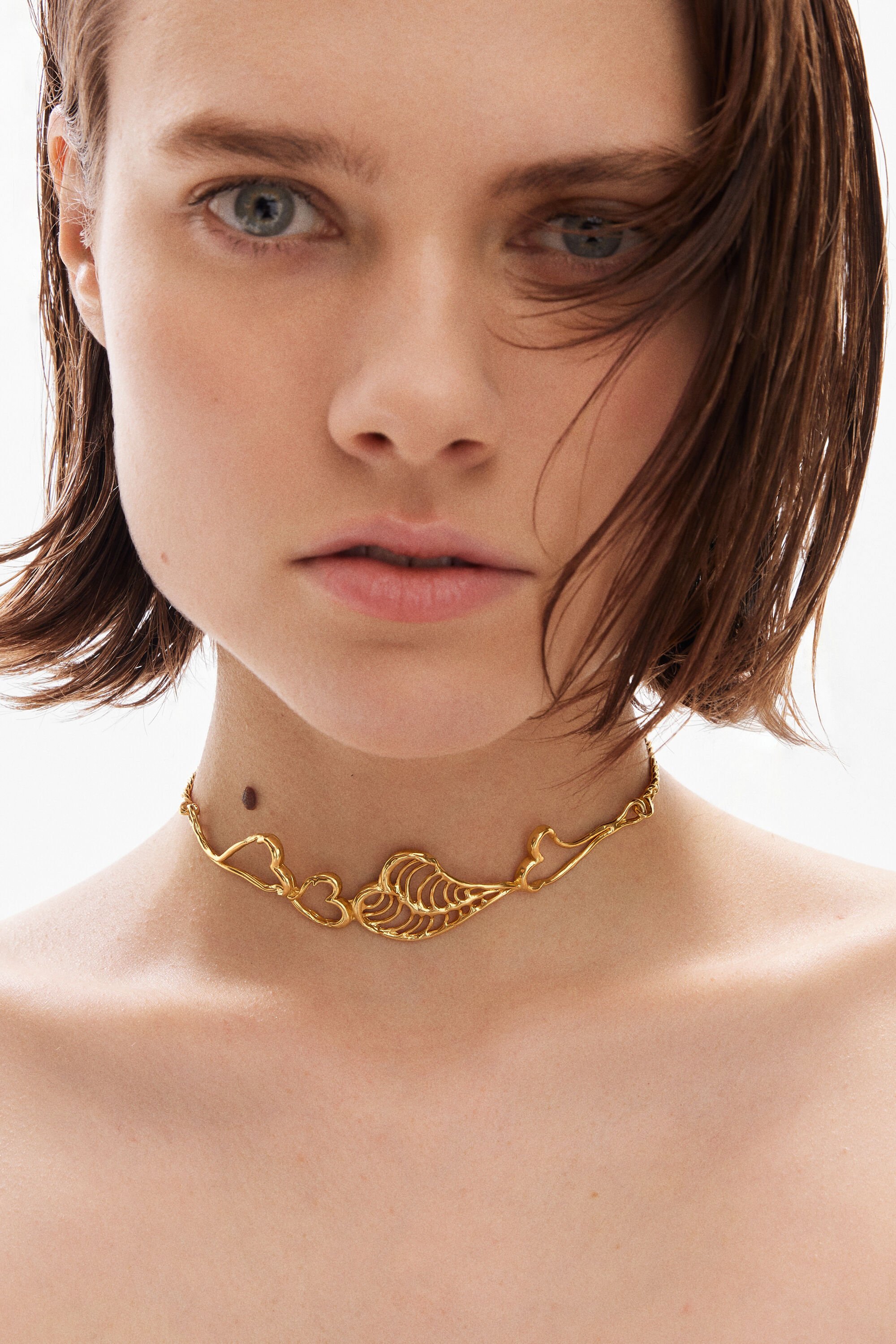 Zalio gold-plated heart choker - MATERIAL FINISHES - U