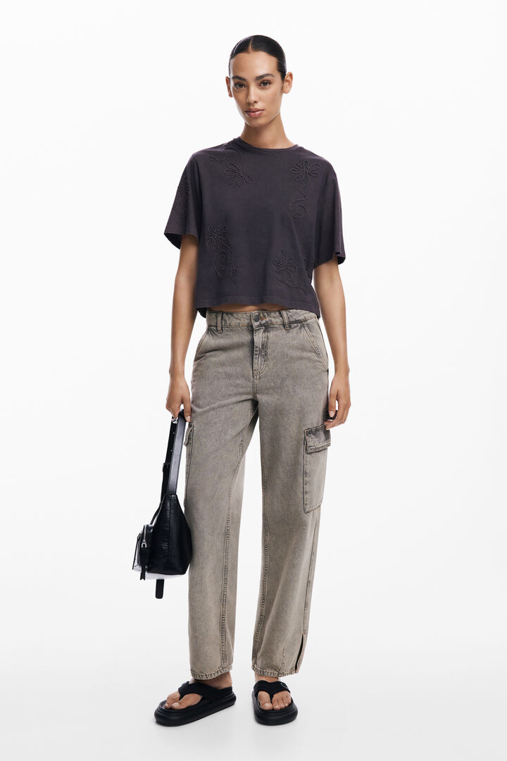 Embroidered flower T-shirt | Desigual