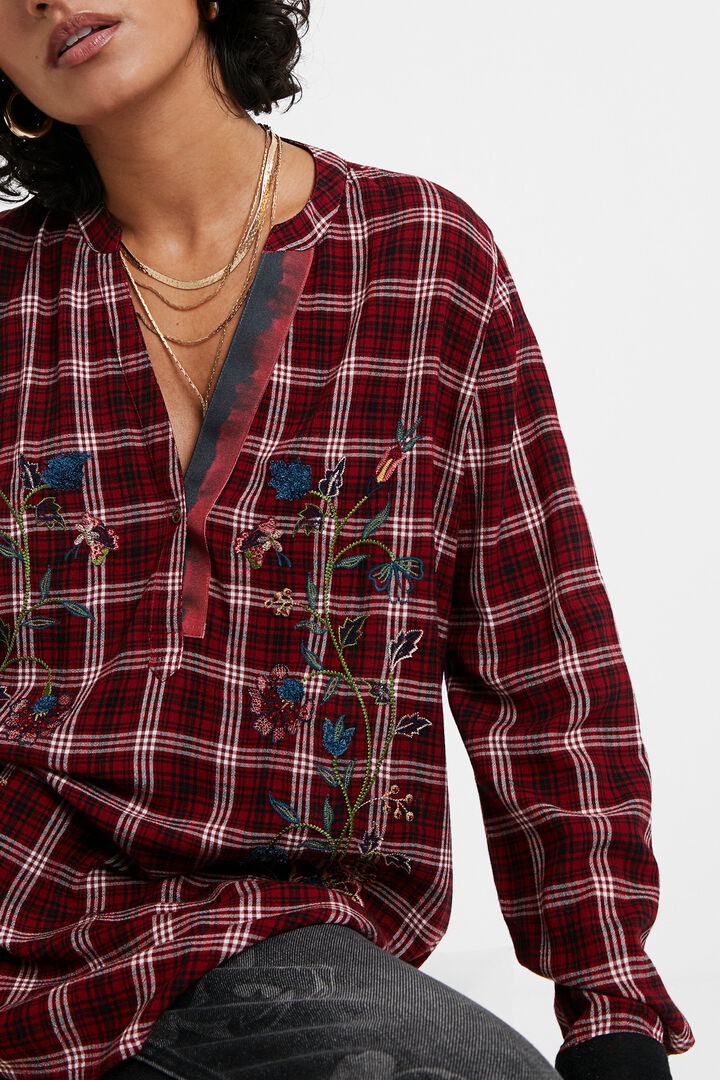 Tartan blouse embroideries | Desigual
